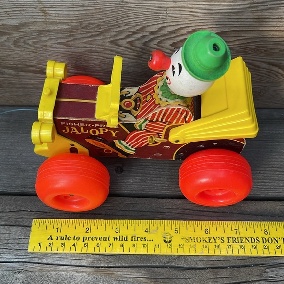 Collectible Vintage Jalopy Pull Toy :: Clown Car :: 1965 :: Fisher Price - Picture 10 of 11